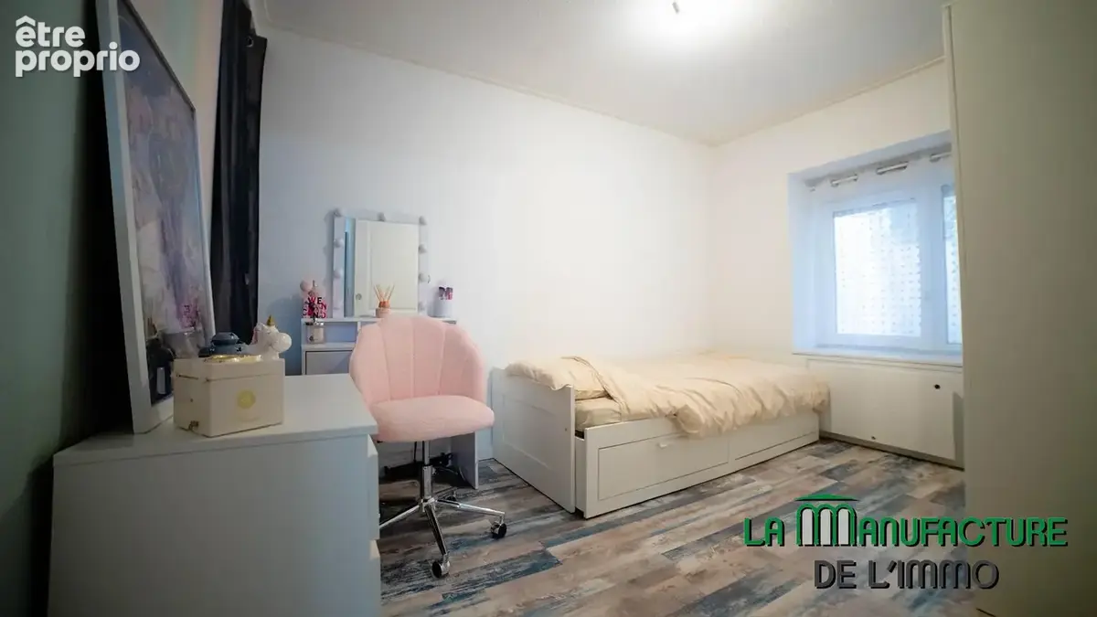 Duplex  renove avec terrasse et balcon - photo 9
