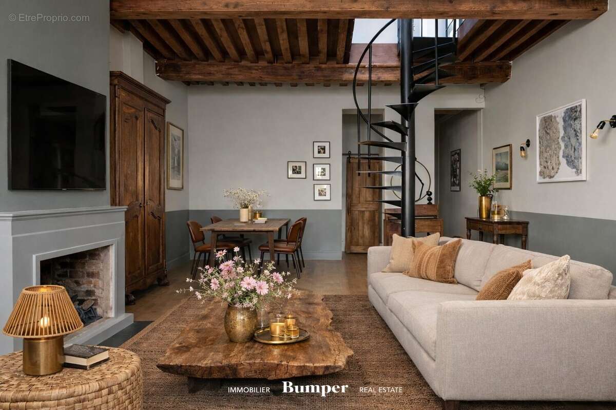 Appartement à LYON-1E