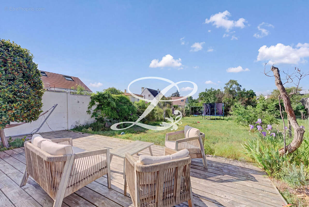Maison Le Mesnil Le Roi 6 pièce(s) 138,78 m2 (173m² utile) - photo 15