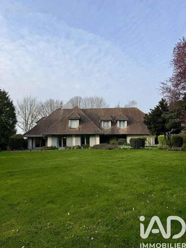 Photo 1 - Maison à SAINT-FLORIS