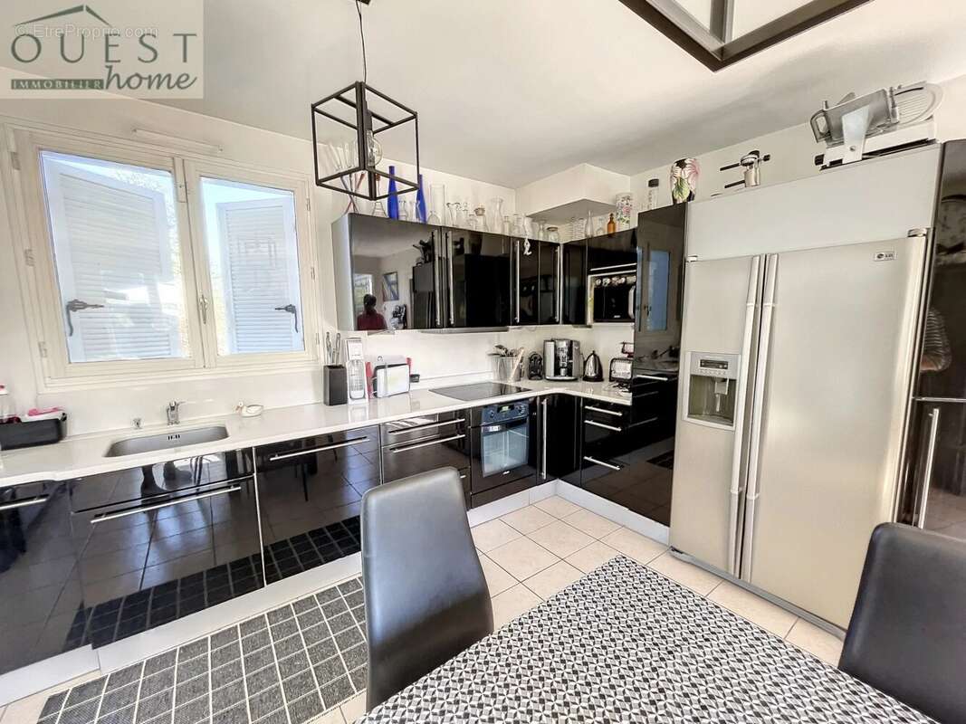 Maison à CHARBONNIERES-LES-BAINS