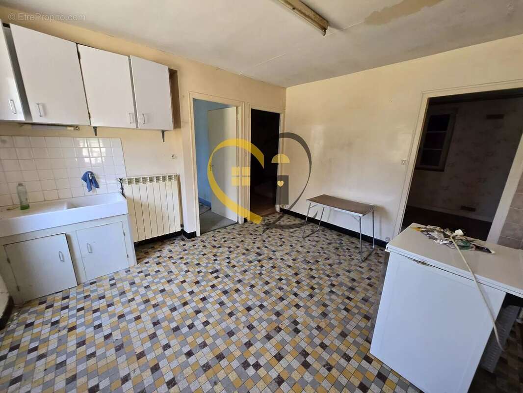 Maison à NEUVY-DEUX-CLOCHERS