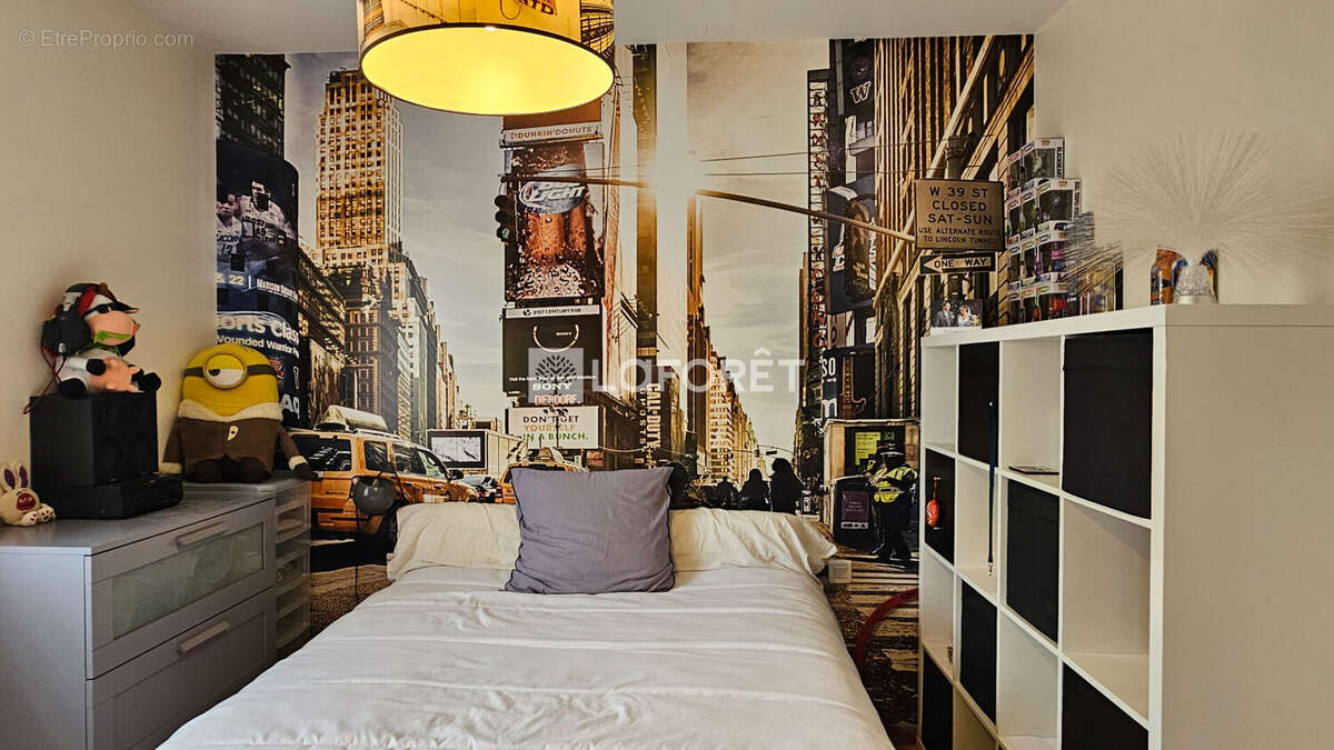 Maison à VIC-FEZENSAC