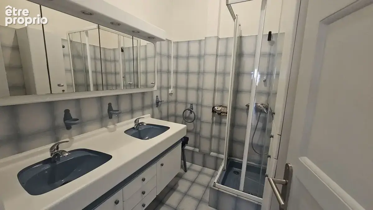 Appartement 4 pièces 93 m² à vendre à Lyon-8e (69008) - photo 9