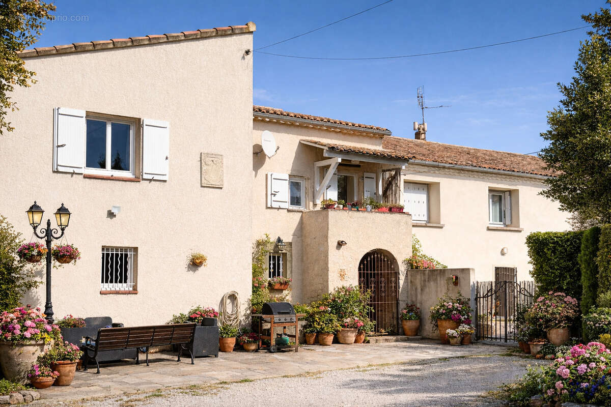 Maison à PIERRELATTE