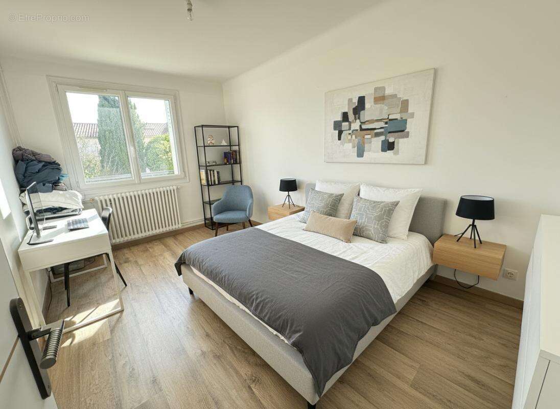 Appartement à SALON-DE-PROVENCE