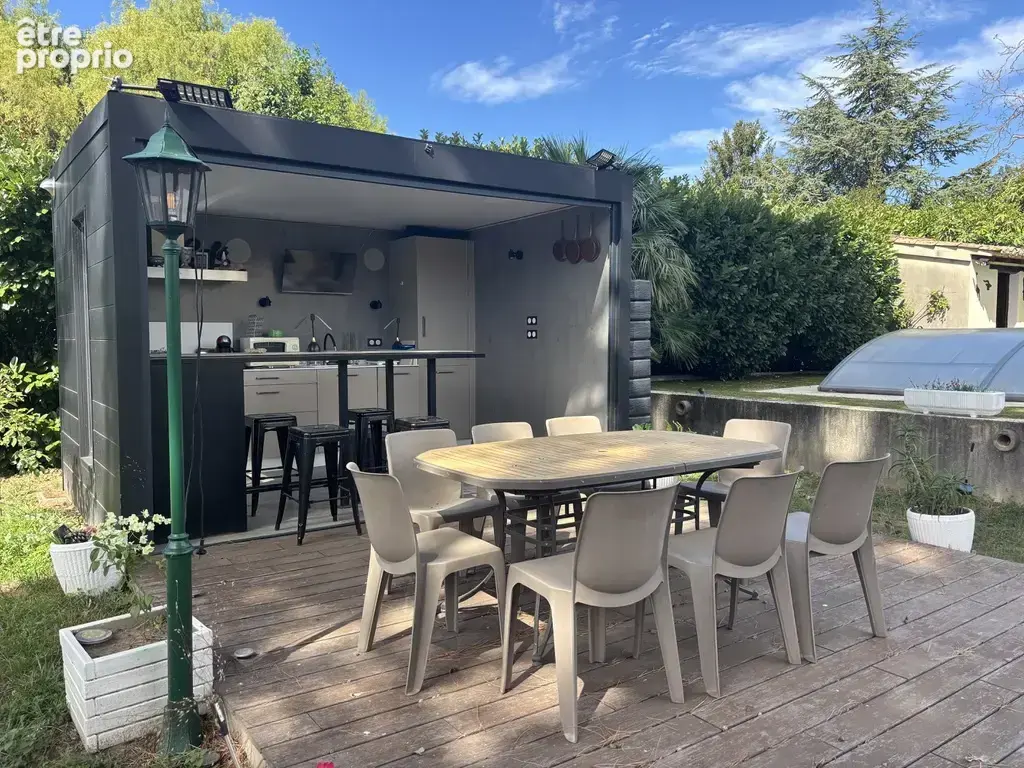 Maison de 150 m2, en campagne, 4 chambres, piscine et dépendances sur terrain de 2200 m2 - photo 10