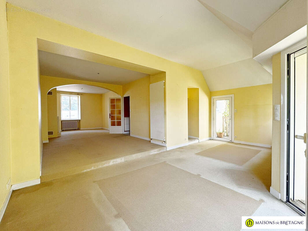 Maison à RIEC-SUR-BELON