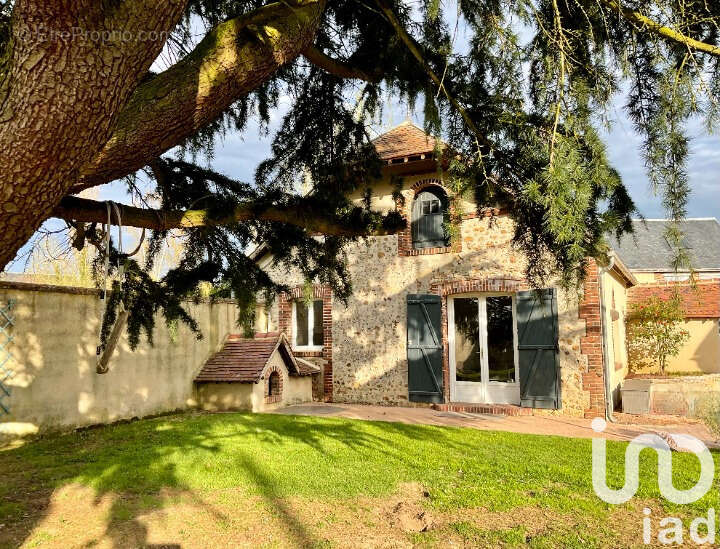 Photo 8 - Maison à CHATEAUNEUF-EN-THYMERAIS