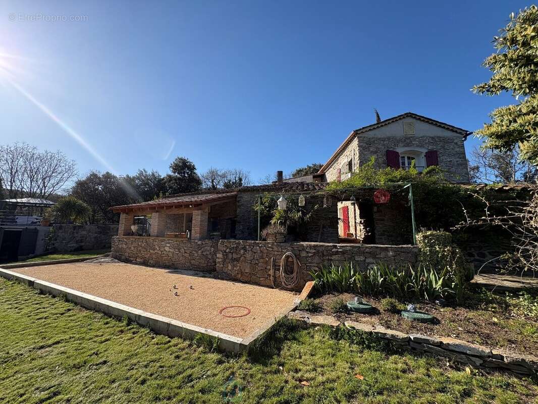 Maison à ROUSSON