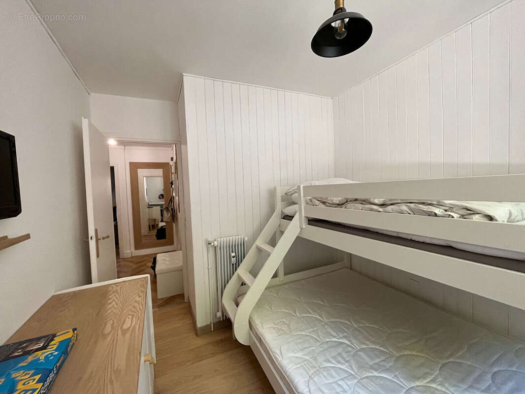 Appartement à PEONE