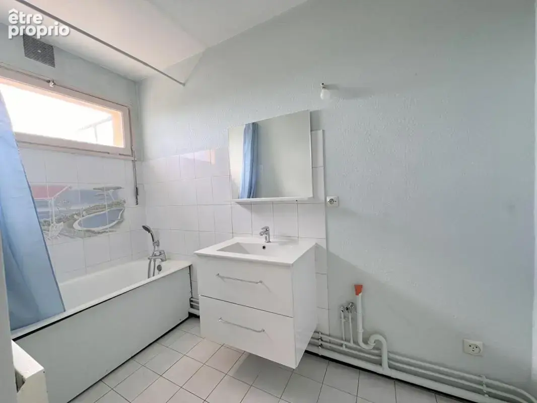 Appartement - Le Mans - BOLLEE - STUDIO avec Terrasse - 29 m² - photo 6