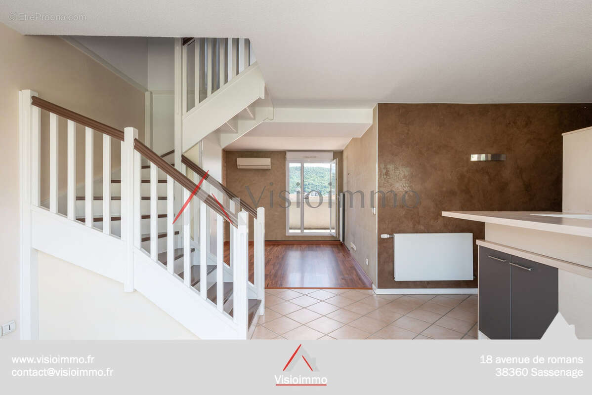 Appartement à LE PONT-DE-CLAIX