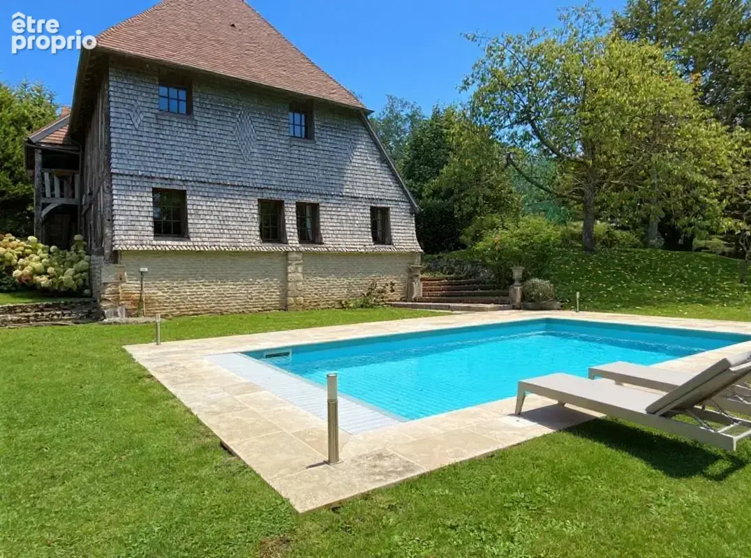 Maison Ancienne de Standing avec Piscine et Vue Campagne - photo 2