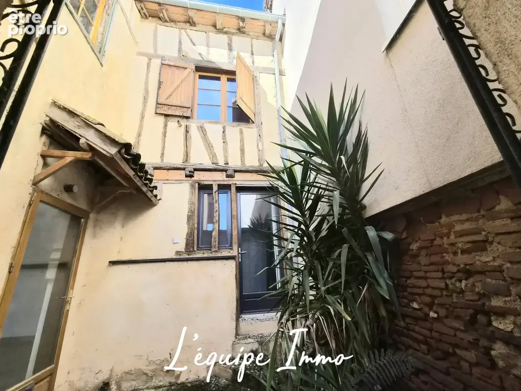 Belle maison de ville 5 chambres avec jardin, patio et parkings - photo 9