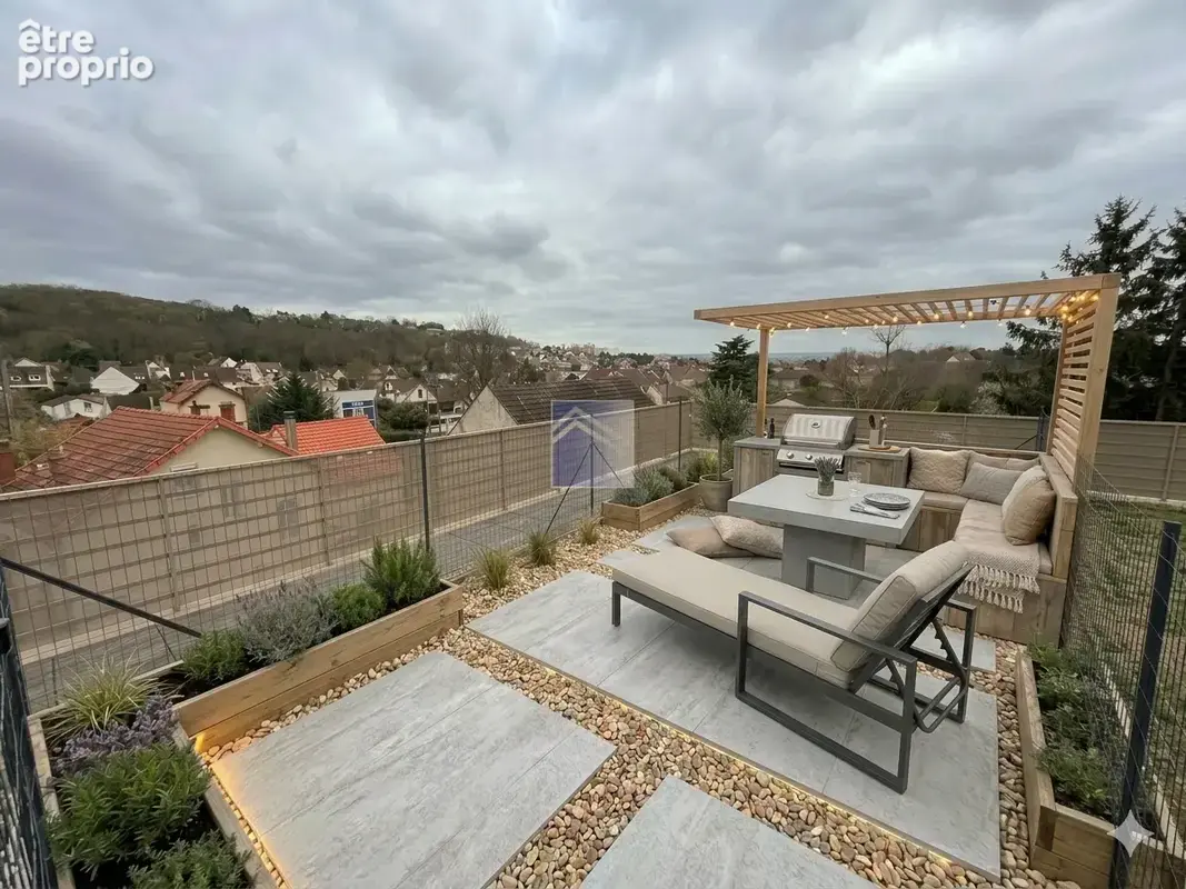 VILLAGE - Studio de 28,76 m2 avec jardin privatif en rooftop et parking ! - photo 6