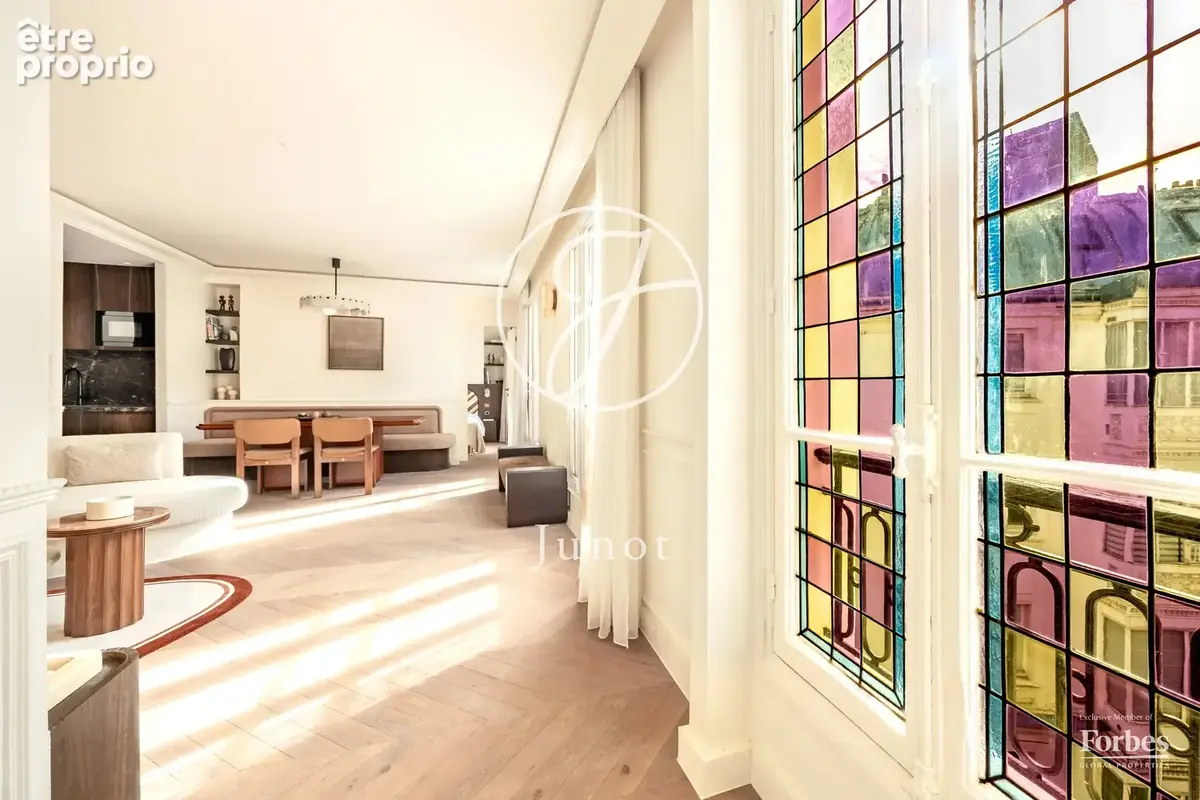 Paris 16e - KLÉBER - Duplex - 3 pièces - 79,63m² Carrez - 82,33m² au sol - 2 chambres - Meublé - photo 9