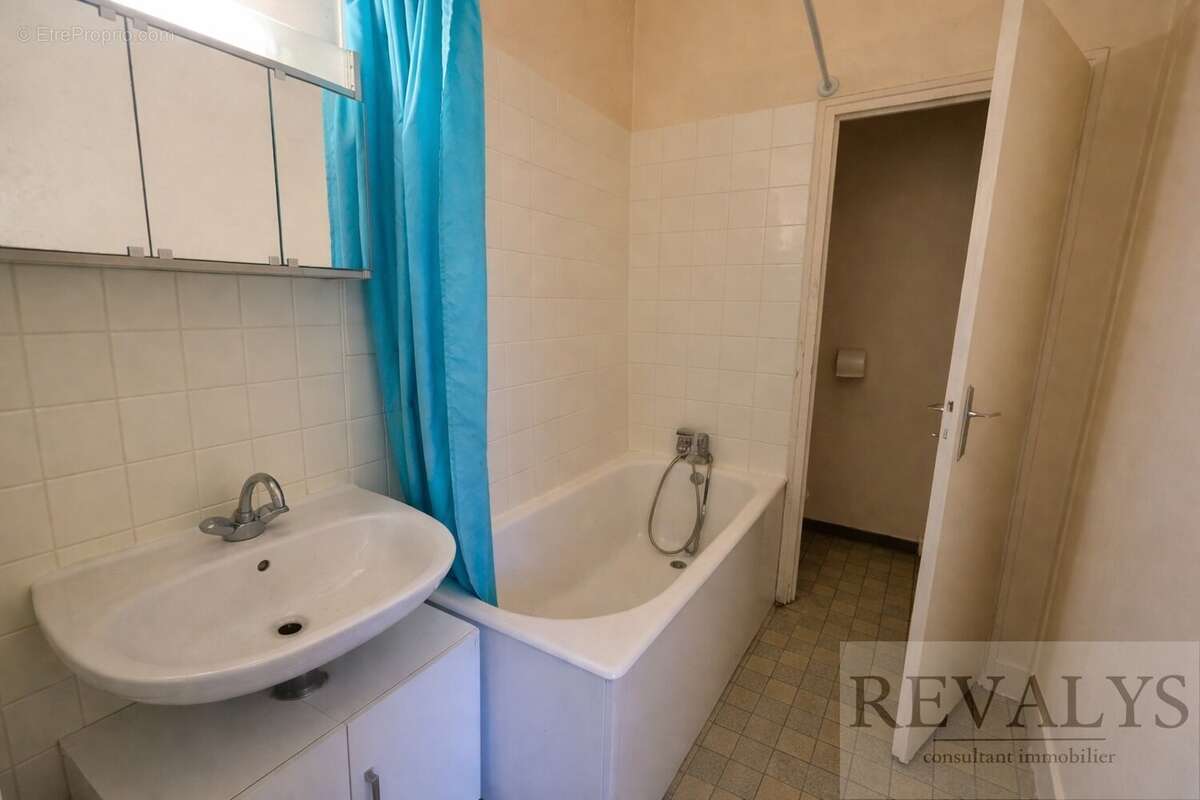 Appartement T3 de 50m2 - à rénover - photo 5