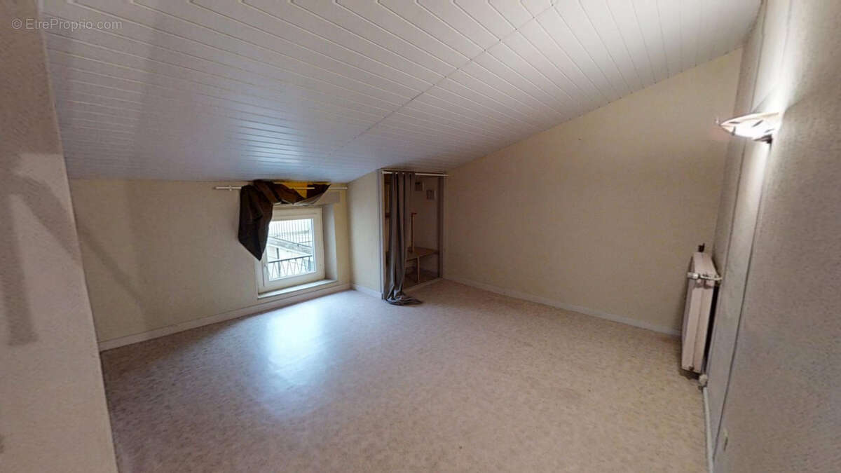 Maison à SAINTE-FLORINE