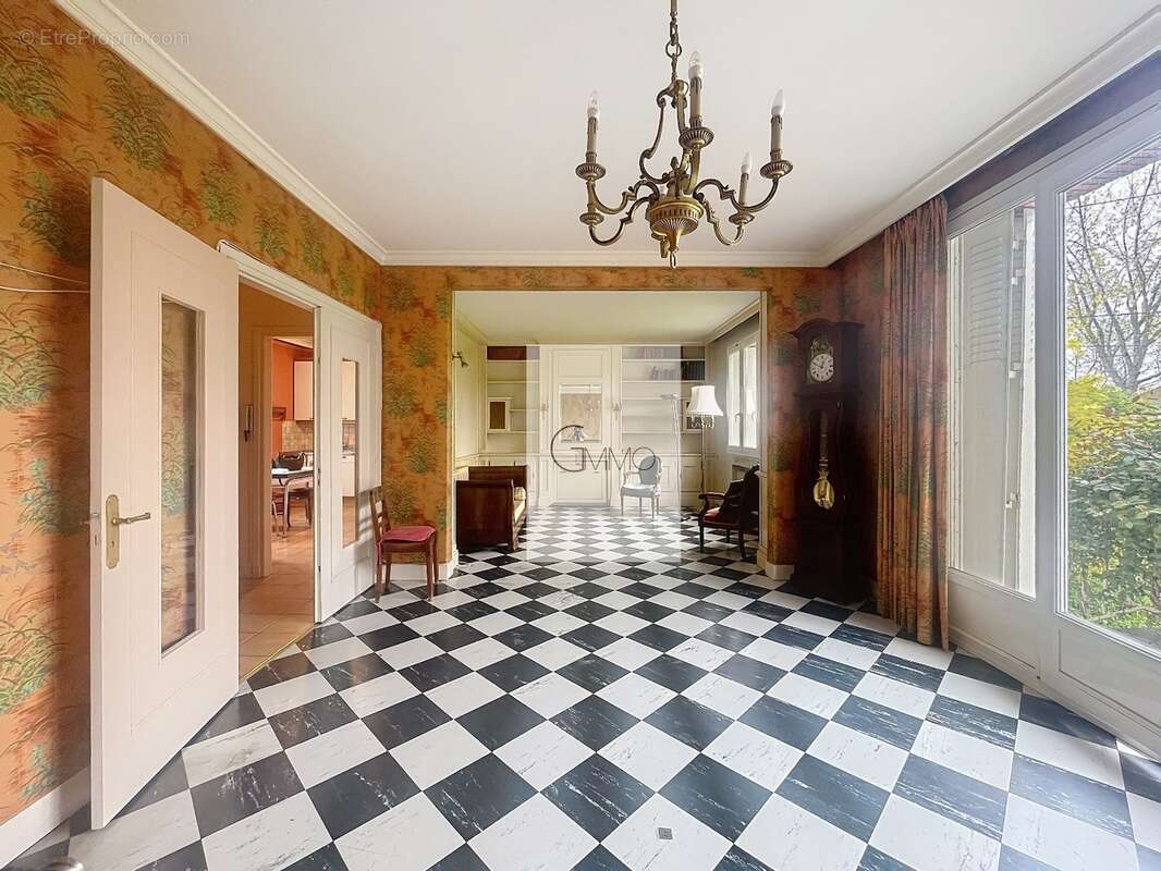 Appartement à CACHAN