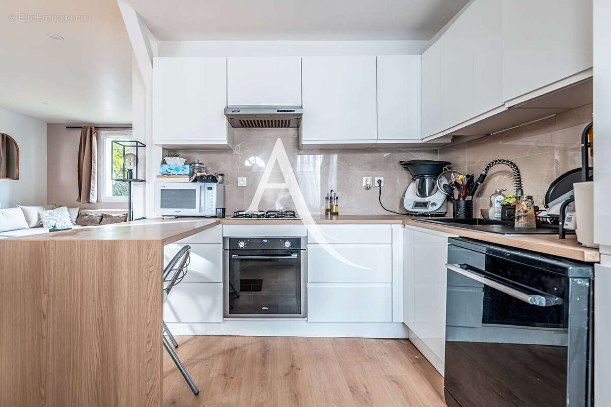 Maison à LIMEIL-BREVANNES