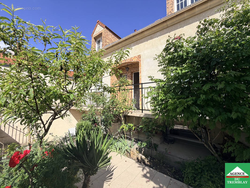 Maison à CHAMPIGNY-SUR-MARNE