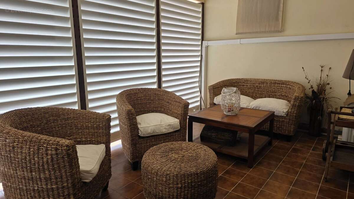 Maison à LES TROIS-ILETS