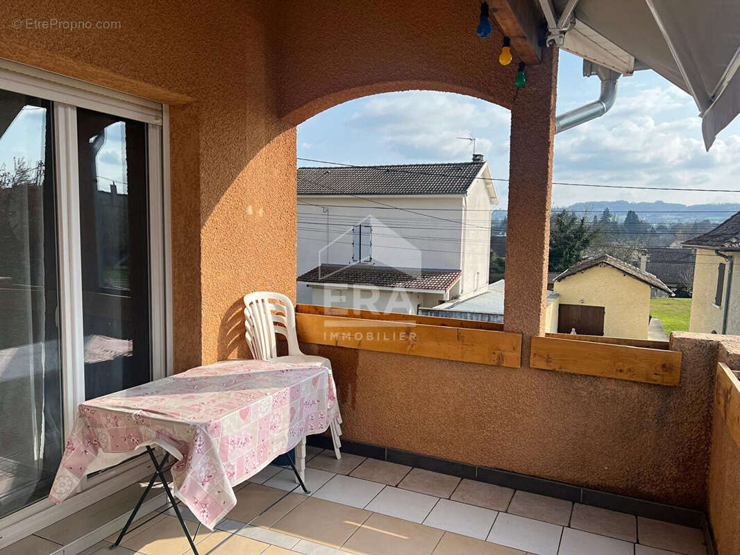 Appartement à LES ABRETS