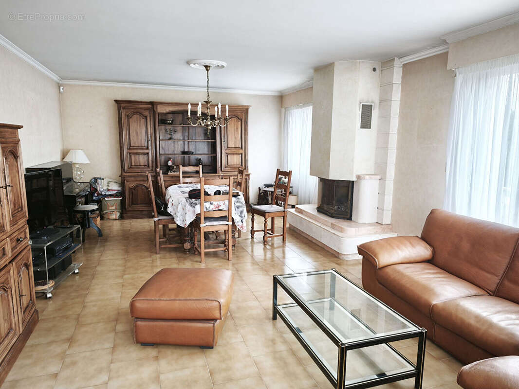 Maison à SAINT-APOLLINAIRE