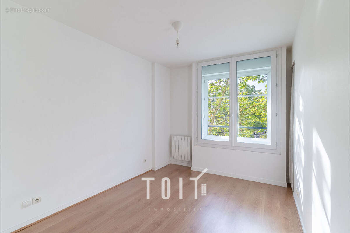 Appartement à MONTROUGE