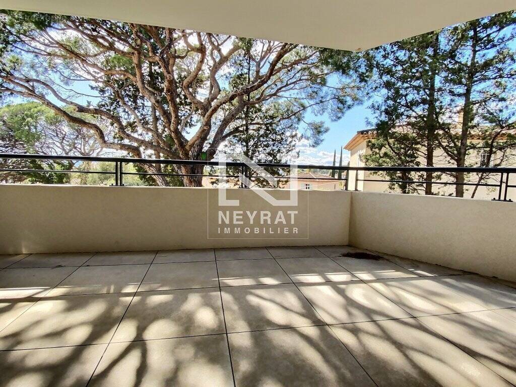 Appartement à FREJUS