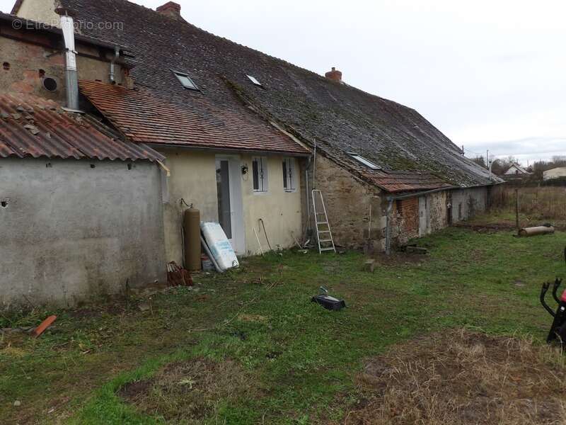 Maison à vendre 6 pièces VOUSSAC (03) - photo 6