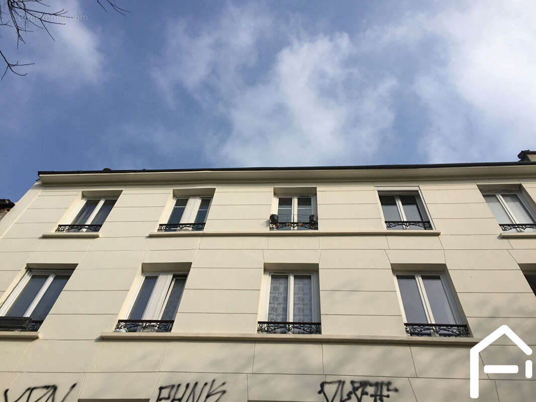 Appartement à PARIS-19E