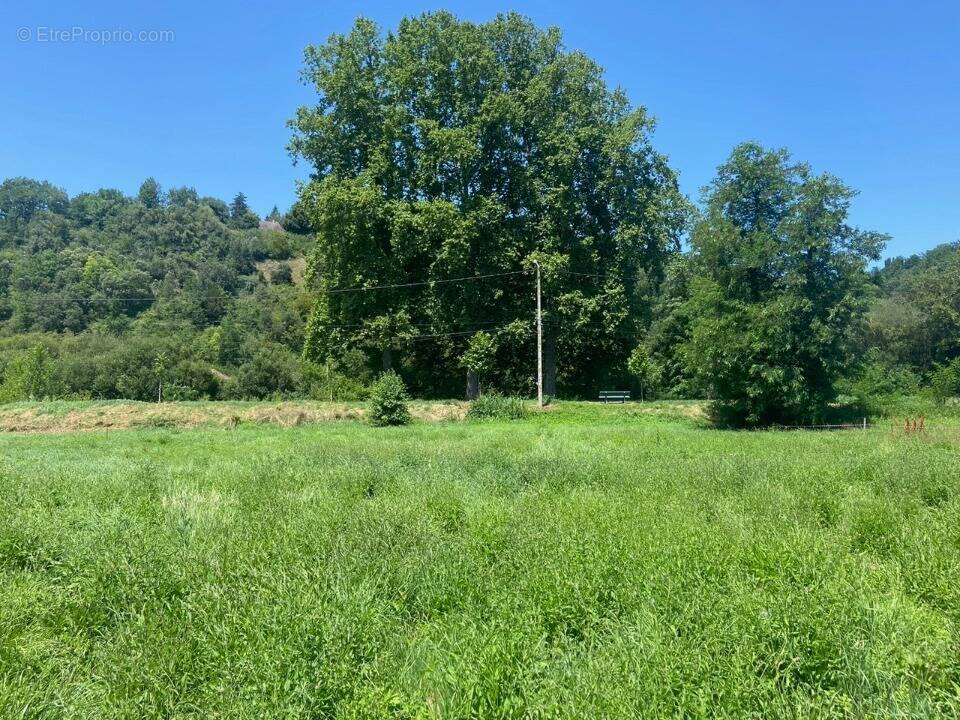 Terrain à LALINDE