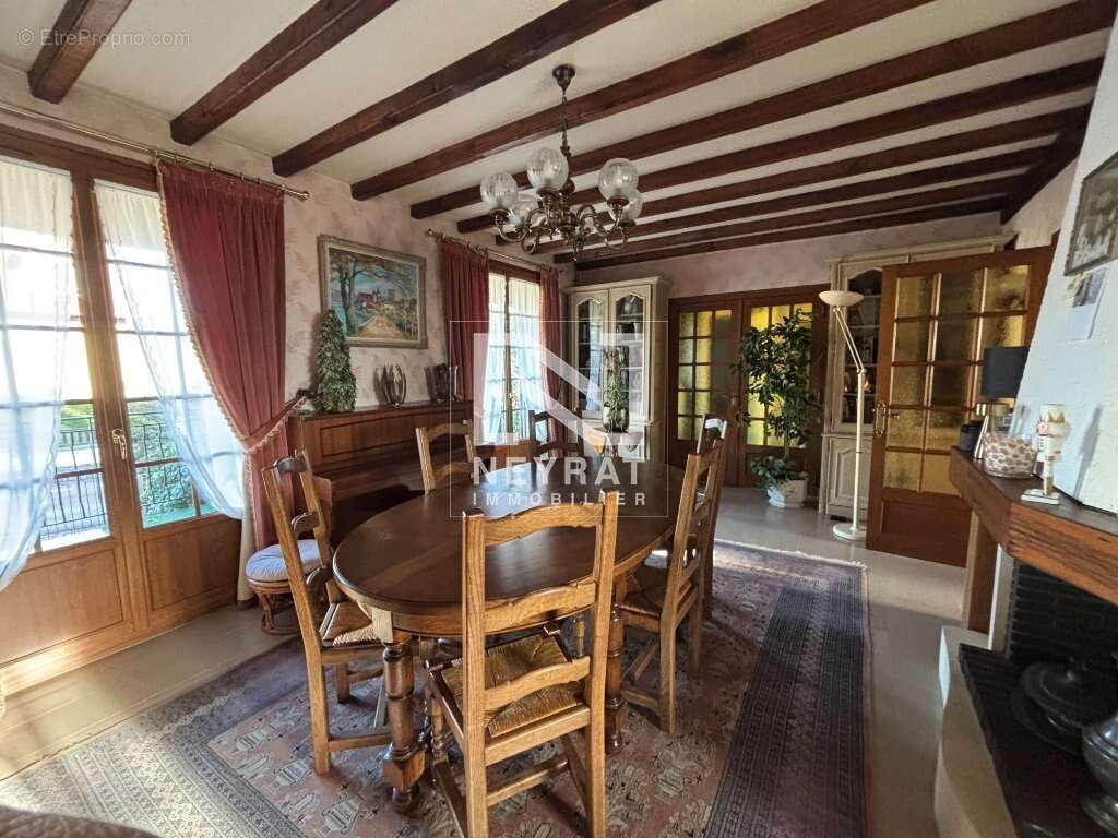 Maison à LE CREUSOT
