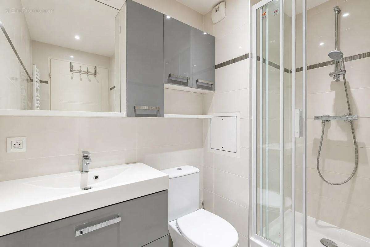 Appartement à LE PERREUX-SUR-MARNE