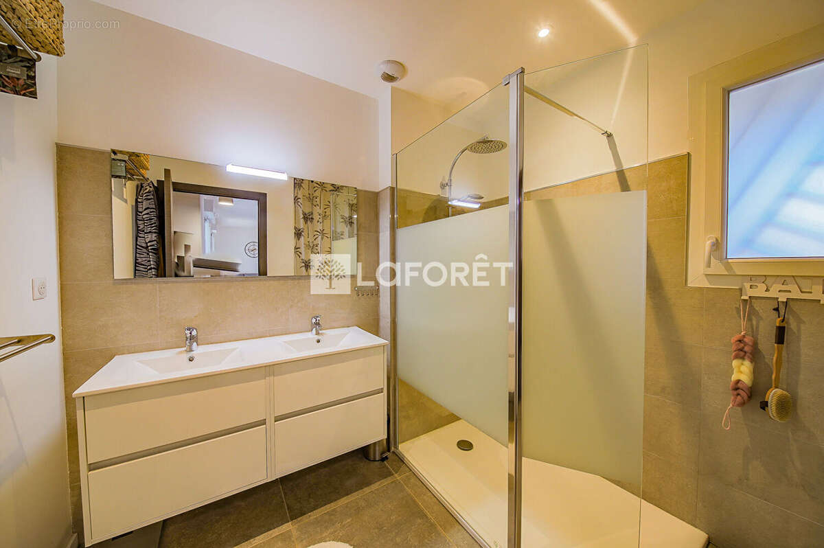 Appartement à SAN-NICOLAO