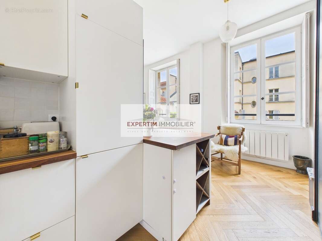 Appartement à VERSAILLES