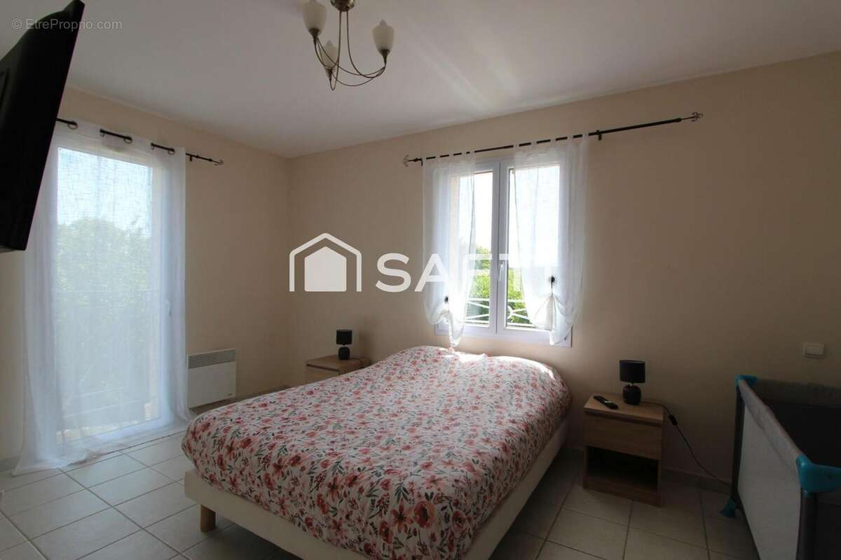 Maison 113 m² à La Caillere-Saint-Hilaire  - photo 9