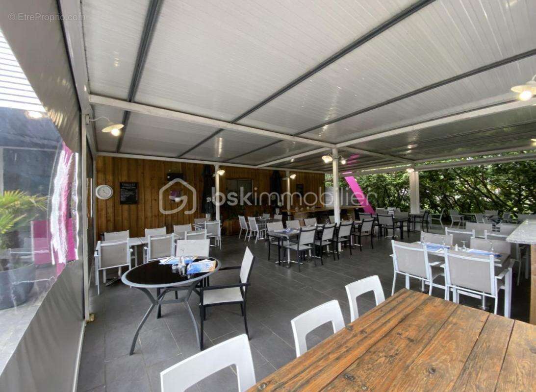 Commerce à LA TESTE-DE-BUCH