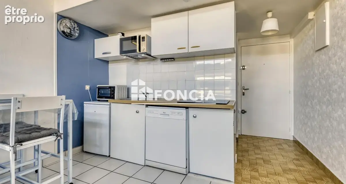 Duplex, dernier étage, parking, faibles charges, 5 min gare...pour un premier achat ou un investissement, cet appartement mérite - photo 3