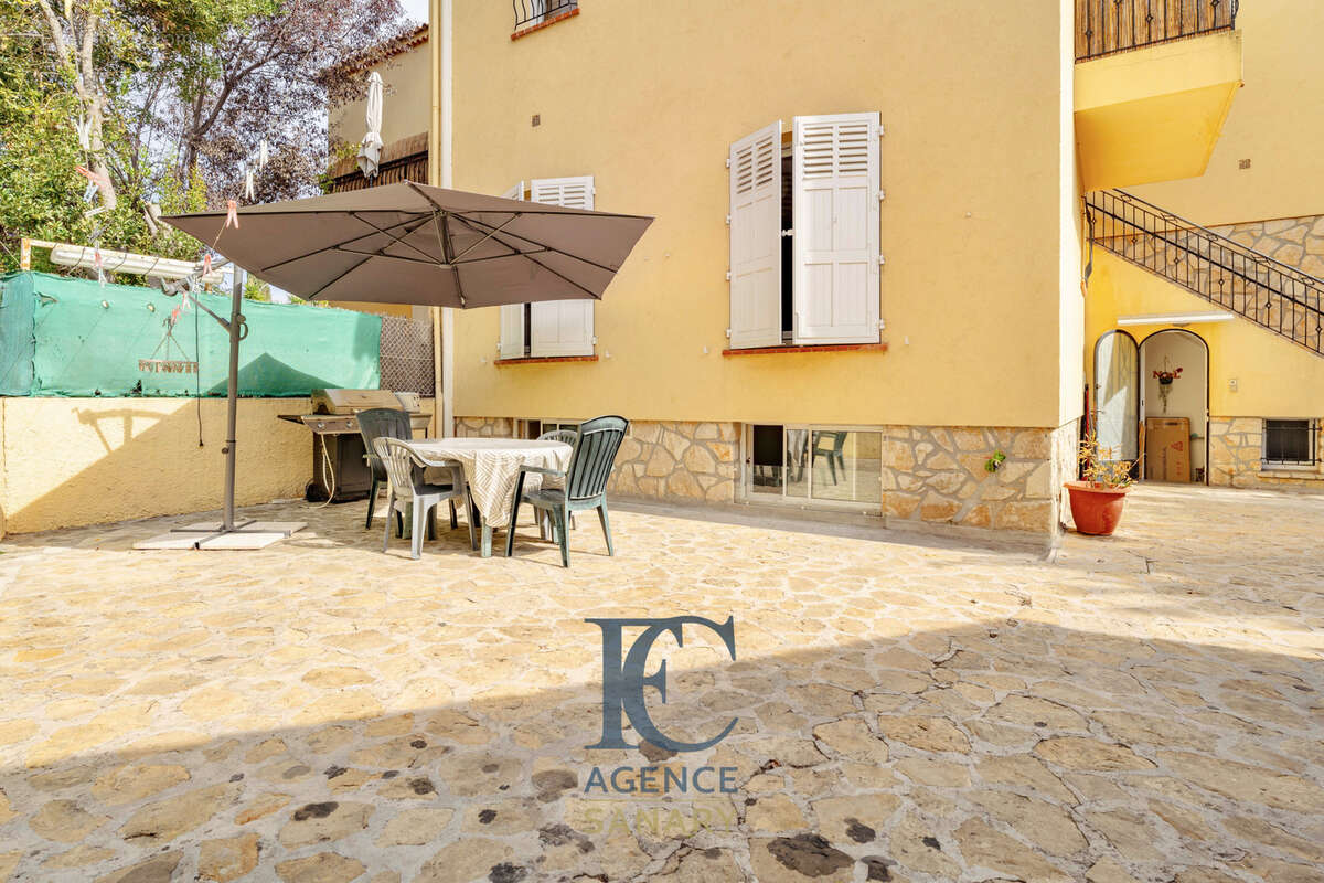 Appartement à SANARY-SUR-MER