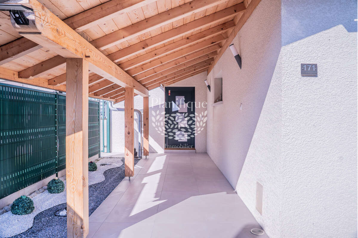 Maison à SCIONZIER