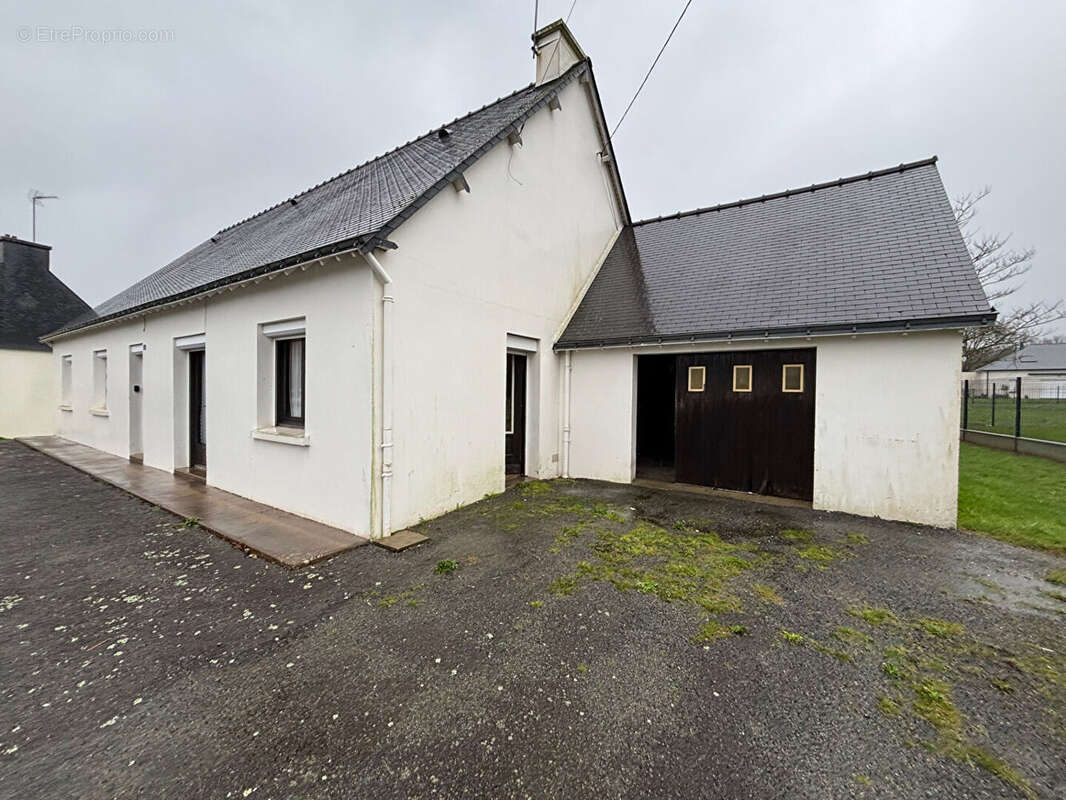 Maison à PLOERMEL