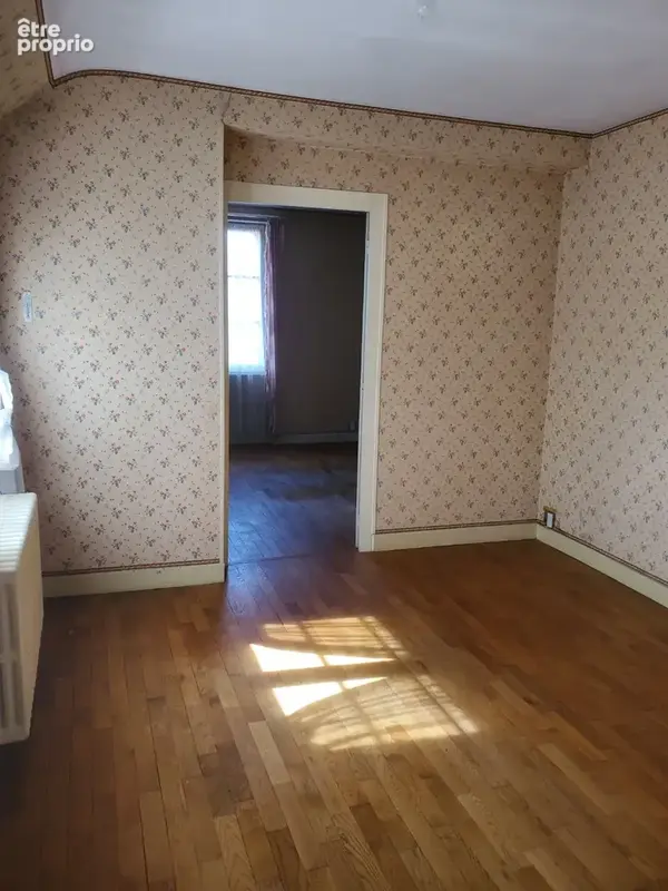 Spécial investisseur, grande maison composée de 2 logements - photo 7