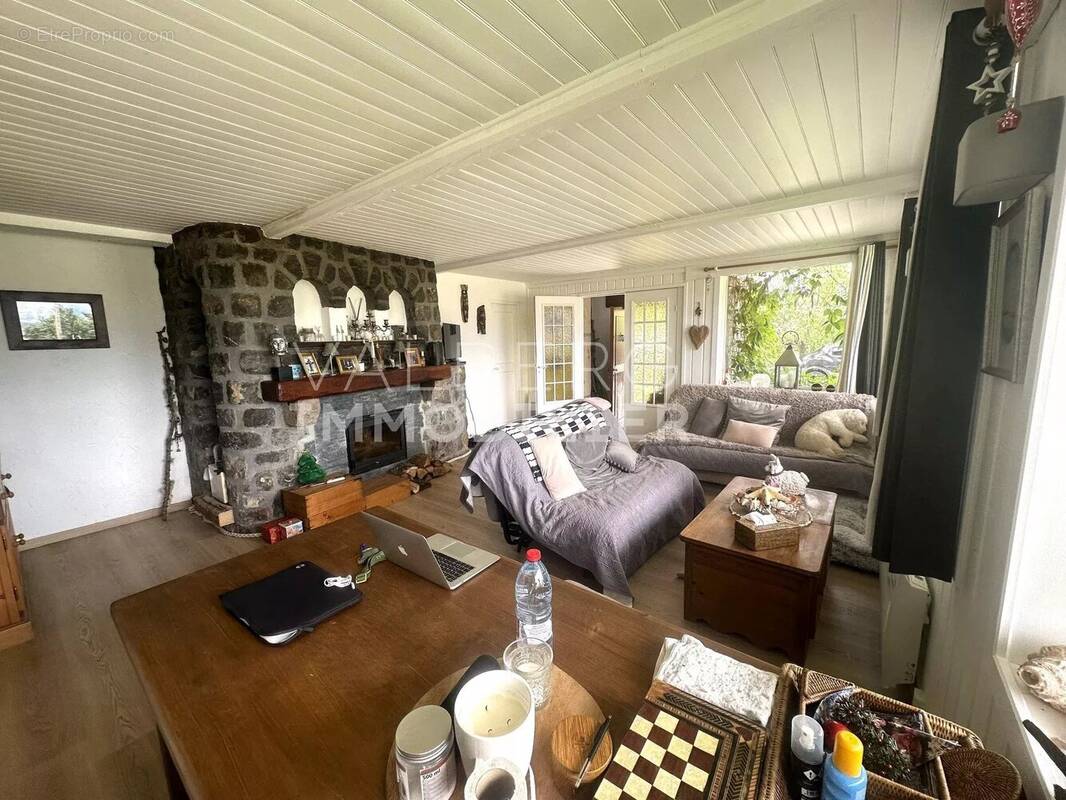 Appartement à DALUIS