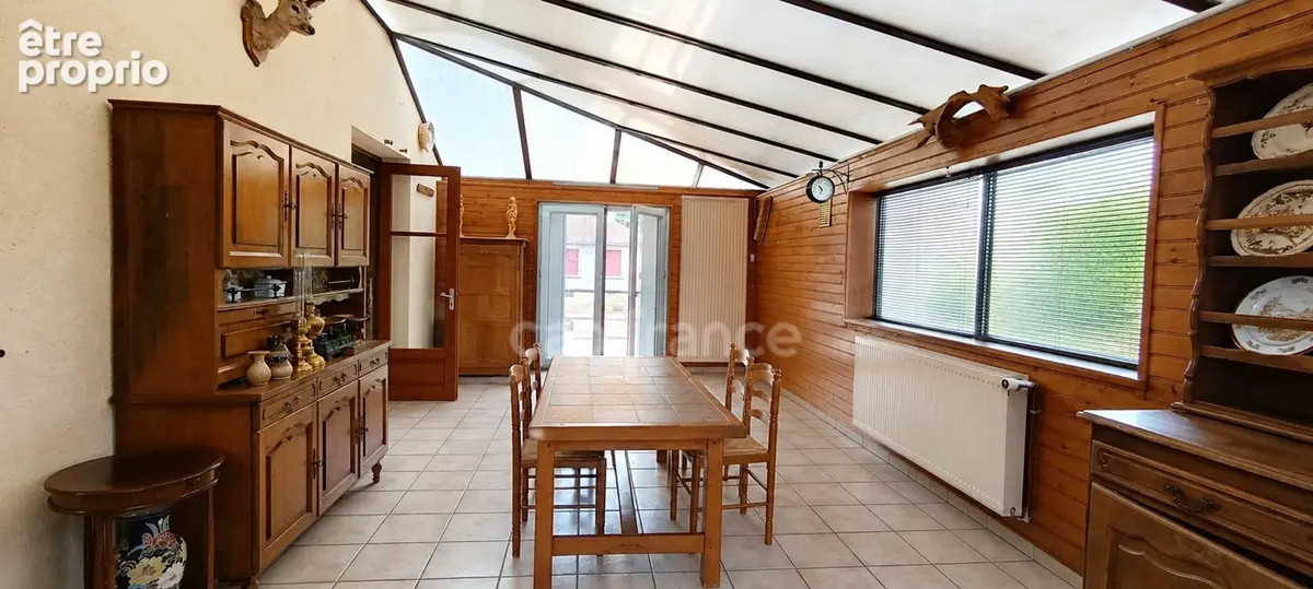 Virginie MASSON Capifrance vous propose à CHABLIS - maison de 150m² environ - 4 chambres - sous sol - photo 4