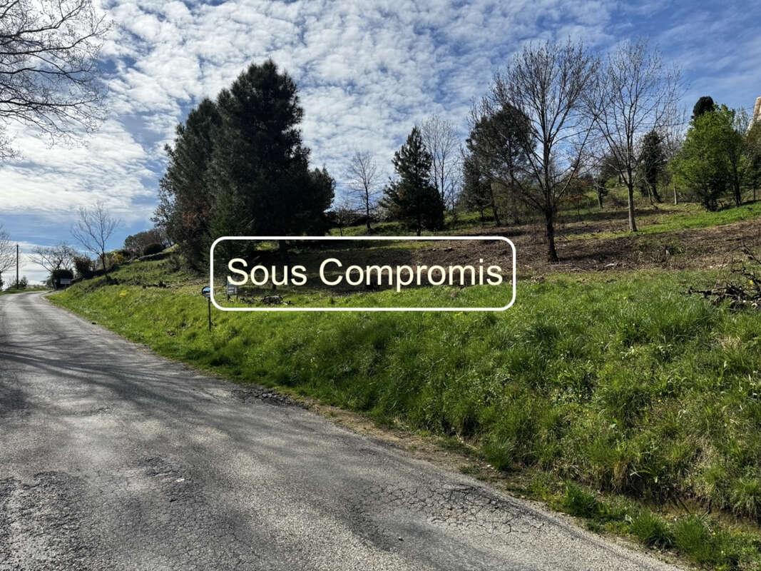 Terrain à VALS-LES-BAINS