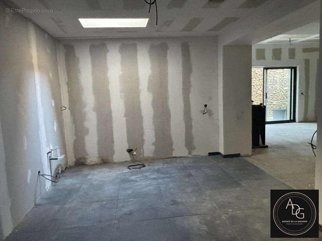 Maison 180 m² à Dourdan  - photo 6
