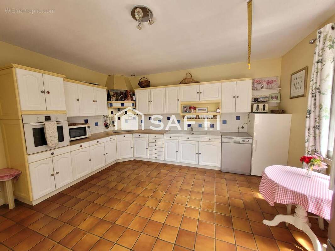 Photo 6 - Maison à LE GRAND-PRESSIGNY